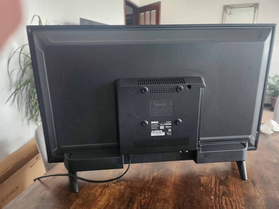 Televisão RCA 81 cm