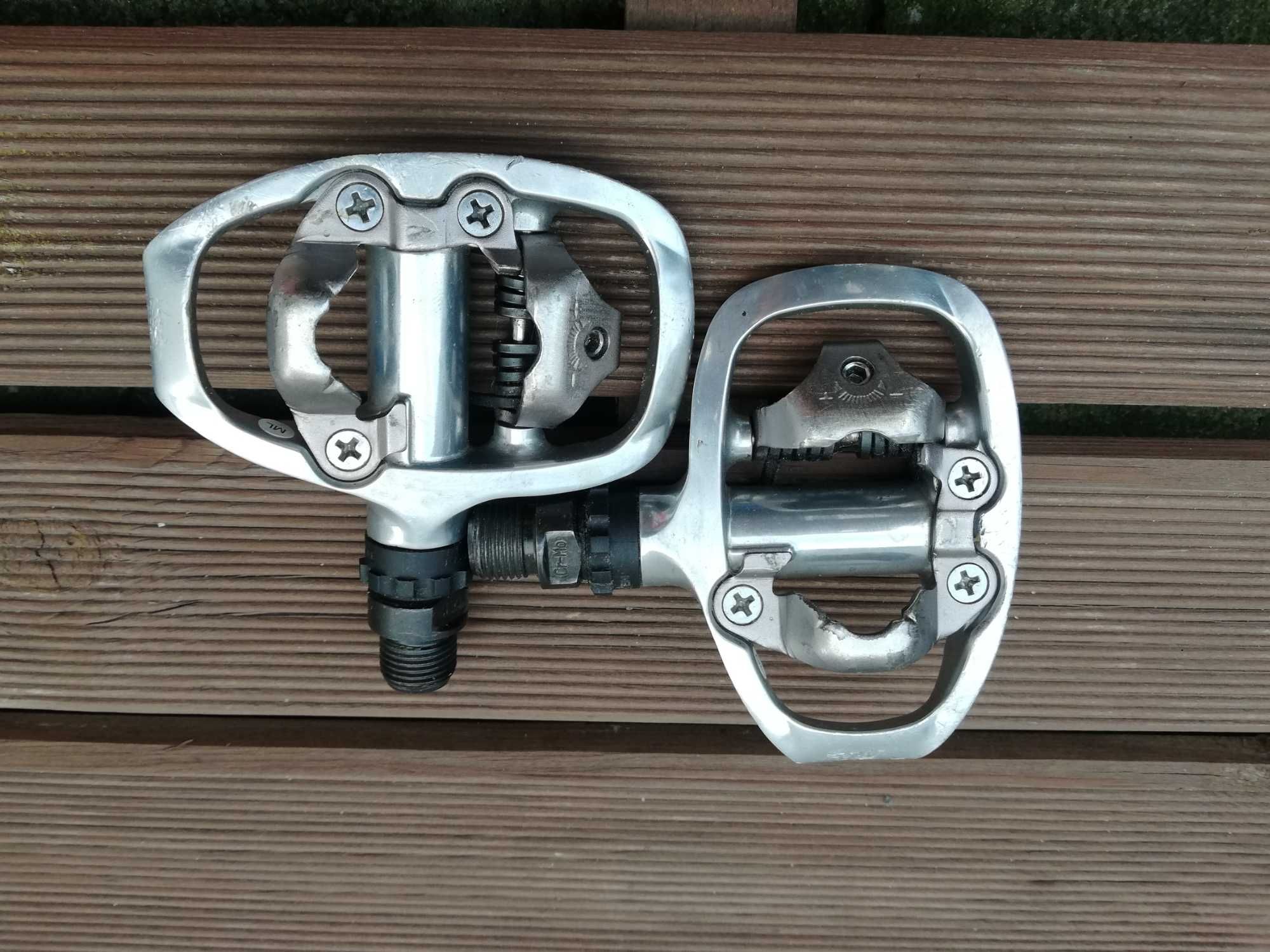 Buty kolarskie Specialized + ochraniacze
