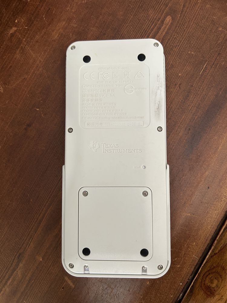Calculadora Gráfica Texas Instruments TI-84 Plus CE-T