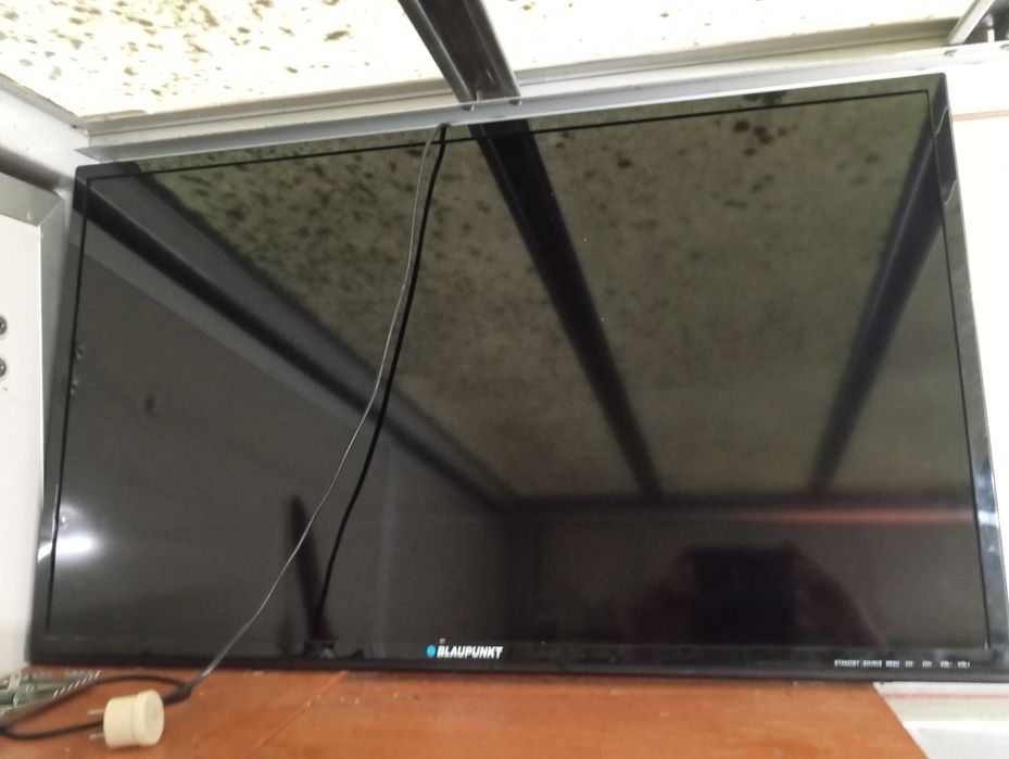 Sprzedam telewizor Blaupunkt plus dwa dodatkowe i drukarka
