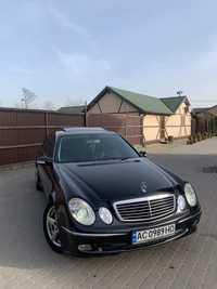 Mercedes Benz e class w211 e320