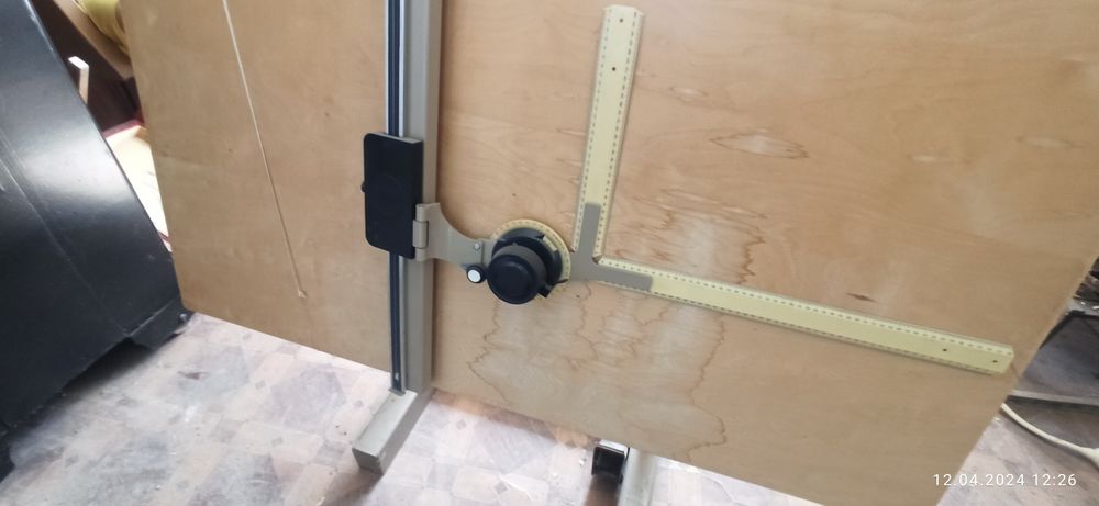 Продам Кульман для креслення