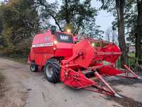 Комбайн зернозбиральний Massey Ferguson 240 2.5m.