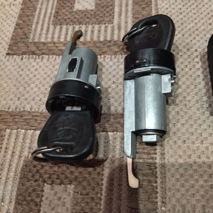 Замок зажигания контактная группа GM ланос сенс авео лачетти  аварийка