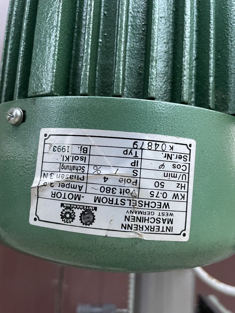 rkę stołow, kolumnową Interkrenn Maschinen 380v