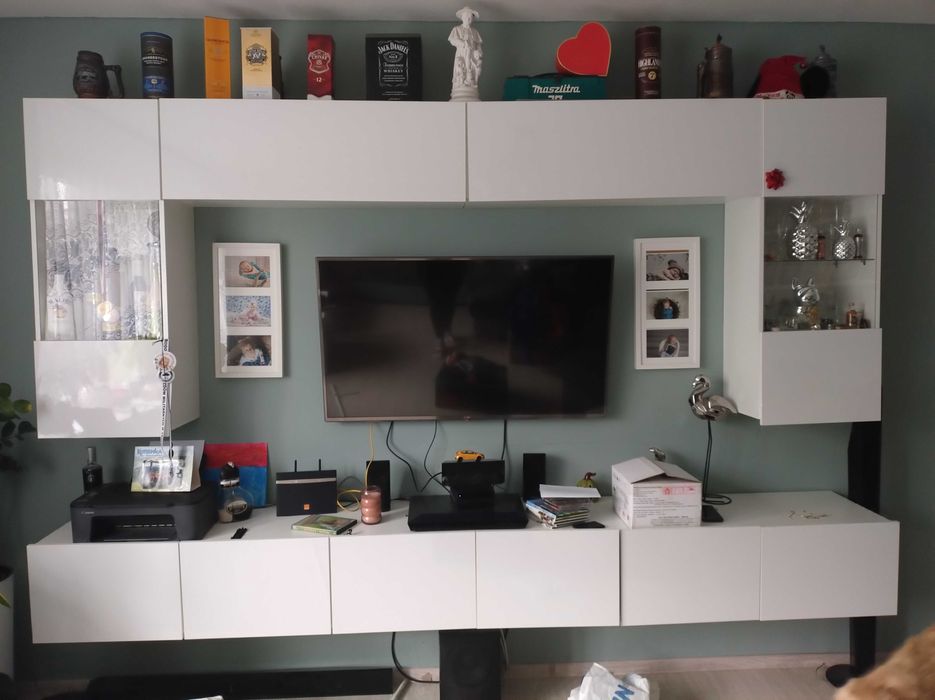 Meble do salonu białe