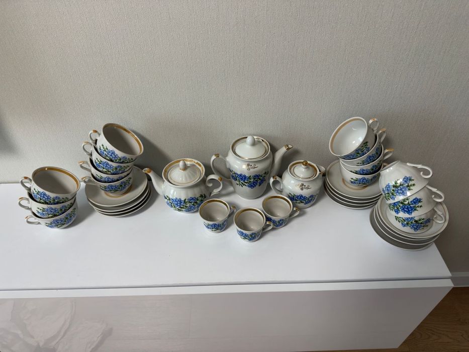 Вінтажний радянський чайний сервіз 32 предмети