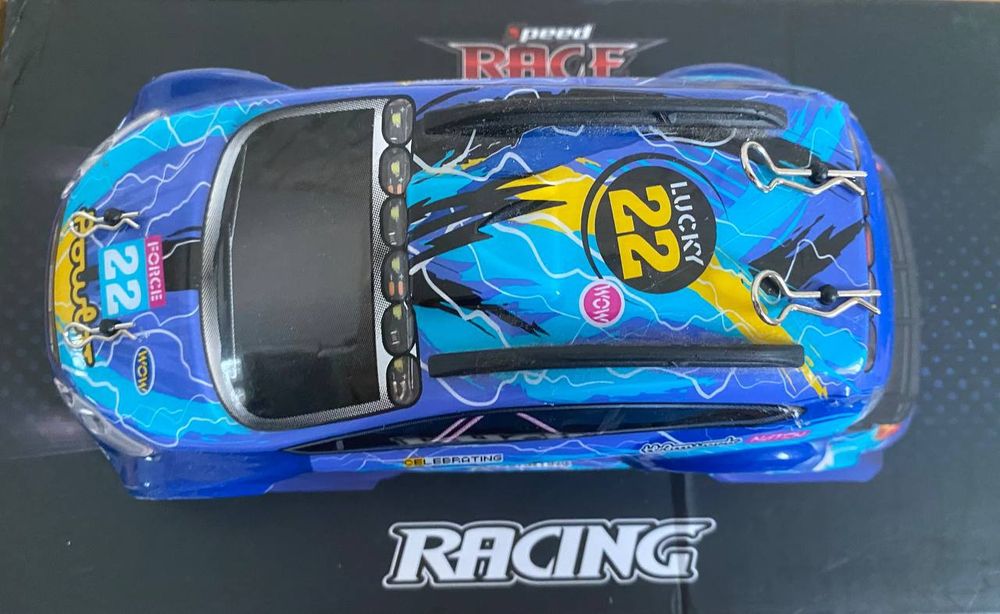 Машинка на радіоуправлінні для дрифту WLToys 284010 4WD 1:28