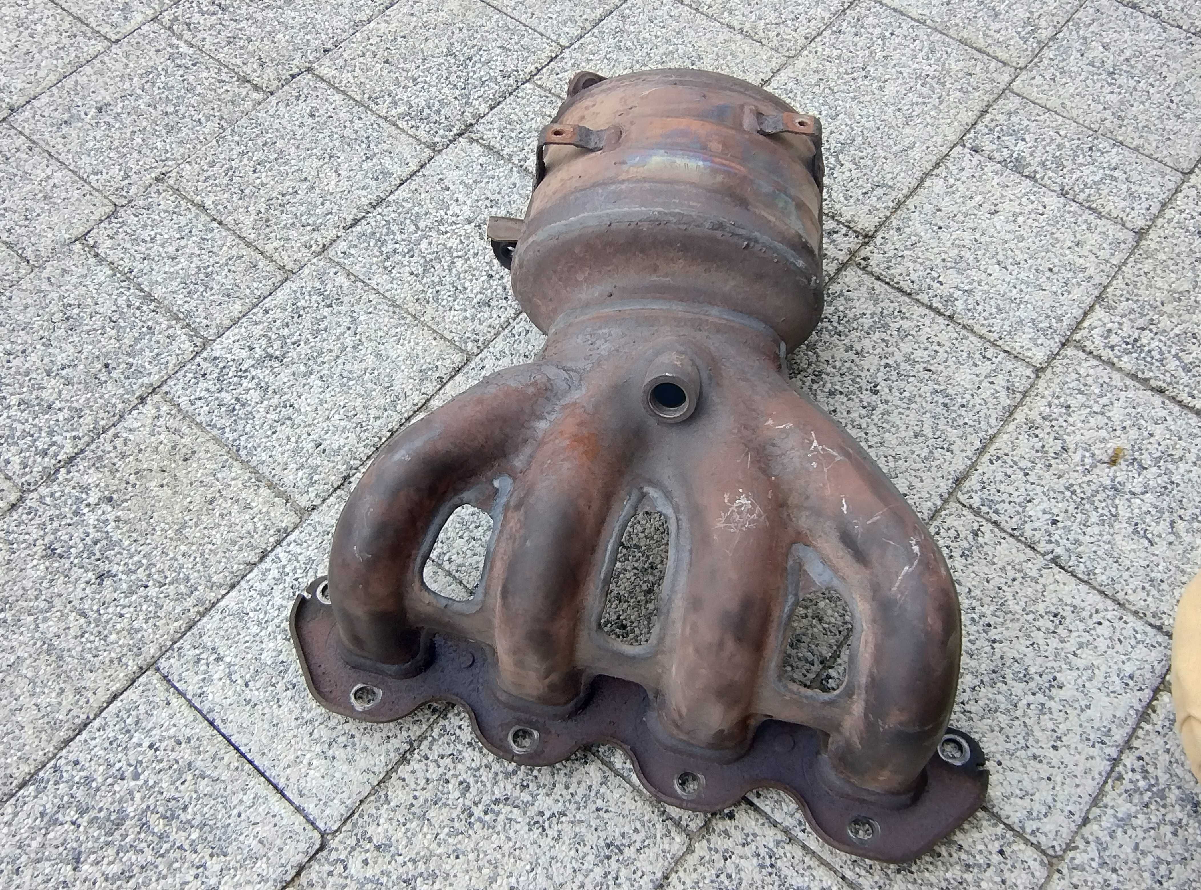 Oryginalny Katalizator Opel Astra H 2011r  GM193