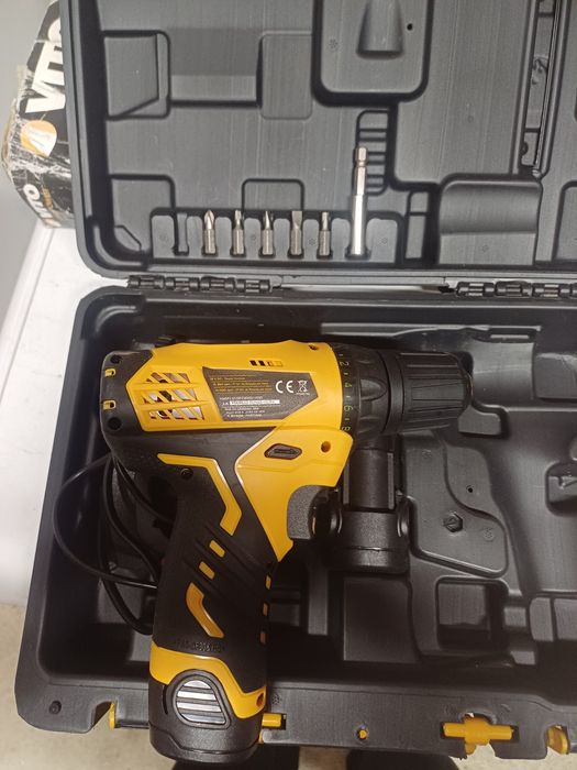 Vito Aparafusadora Bateria 12V LT