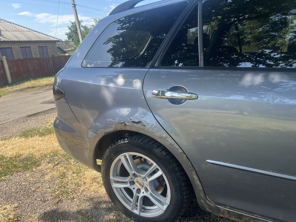 Мазда 6 , 2.0 дизель , 2004 год автомобиль машина mazda