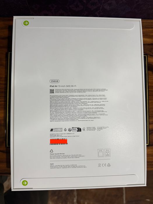 Apple iPad Air Wi-Fi de 13" 256 GB M3 - Novo, Selado, com Fatura