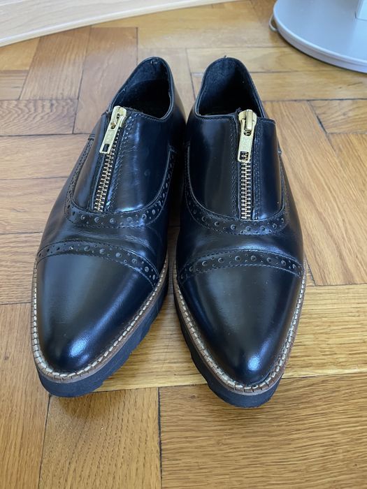 Туфлі броги Sisley жіночі чорні 38 розмір