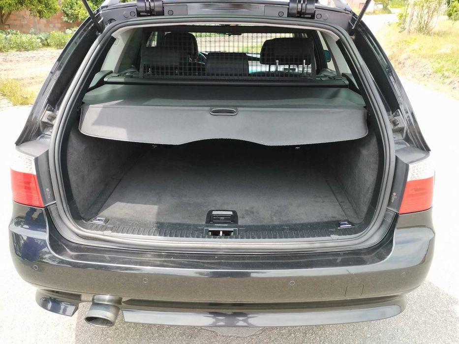 Carro usado com motor estragado