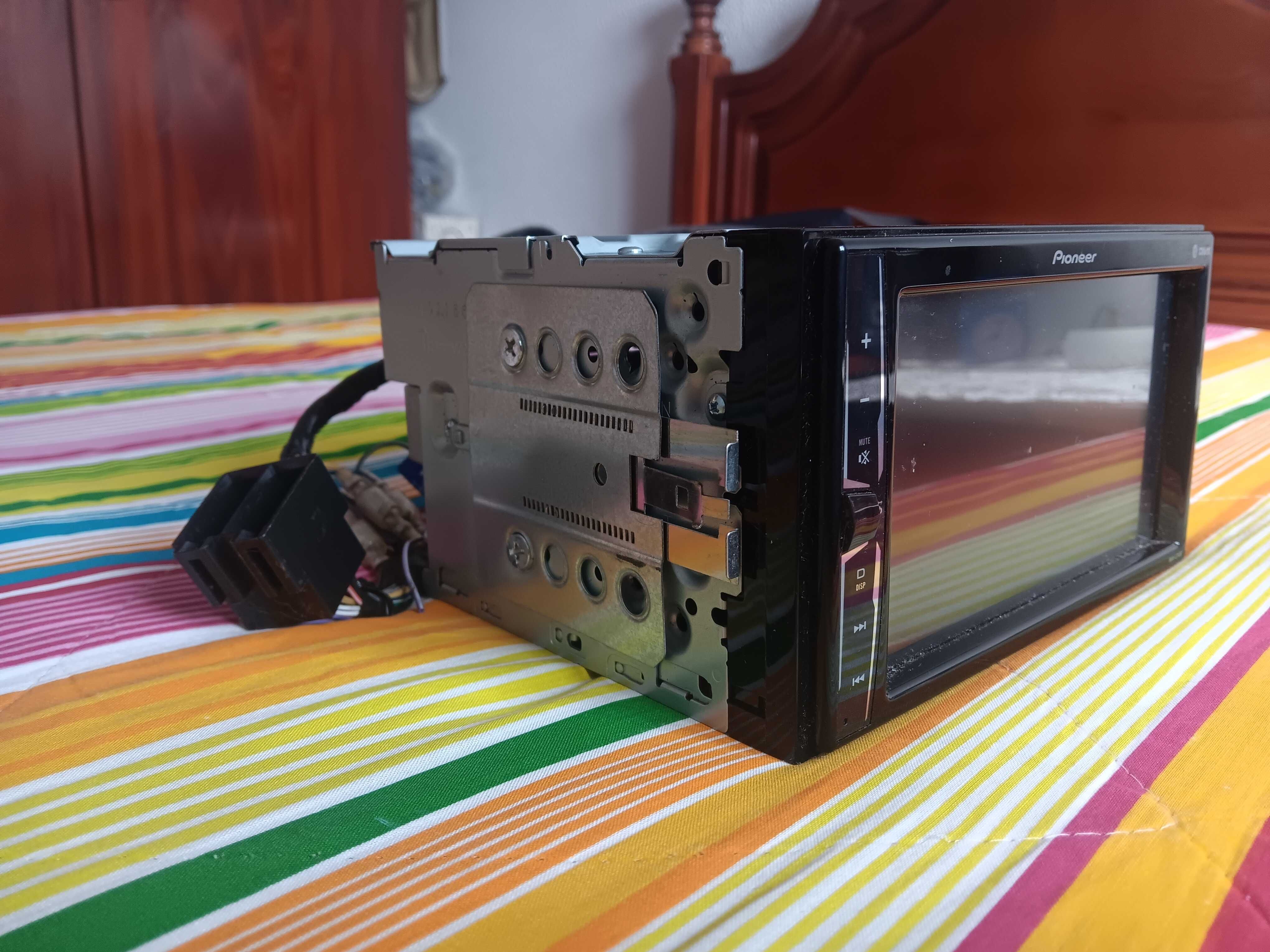 Auto Rádio Pioneer MVH-A210BT com Bluetooth