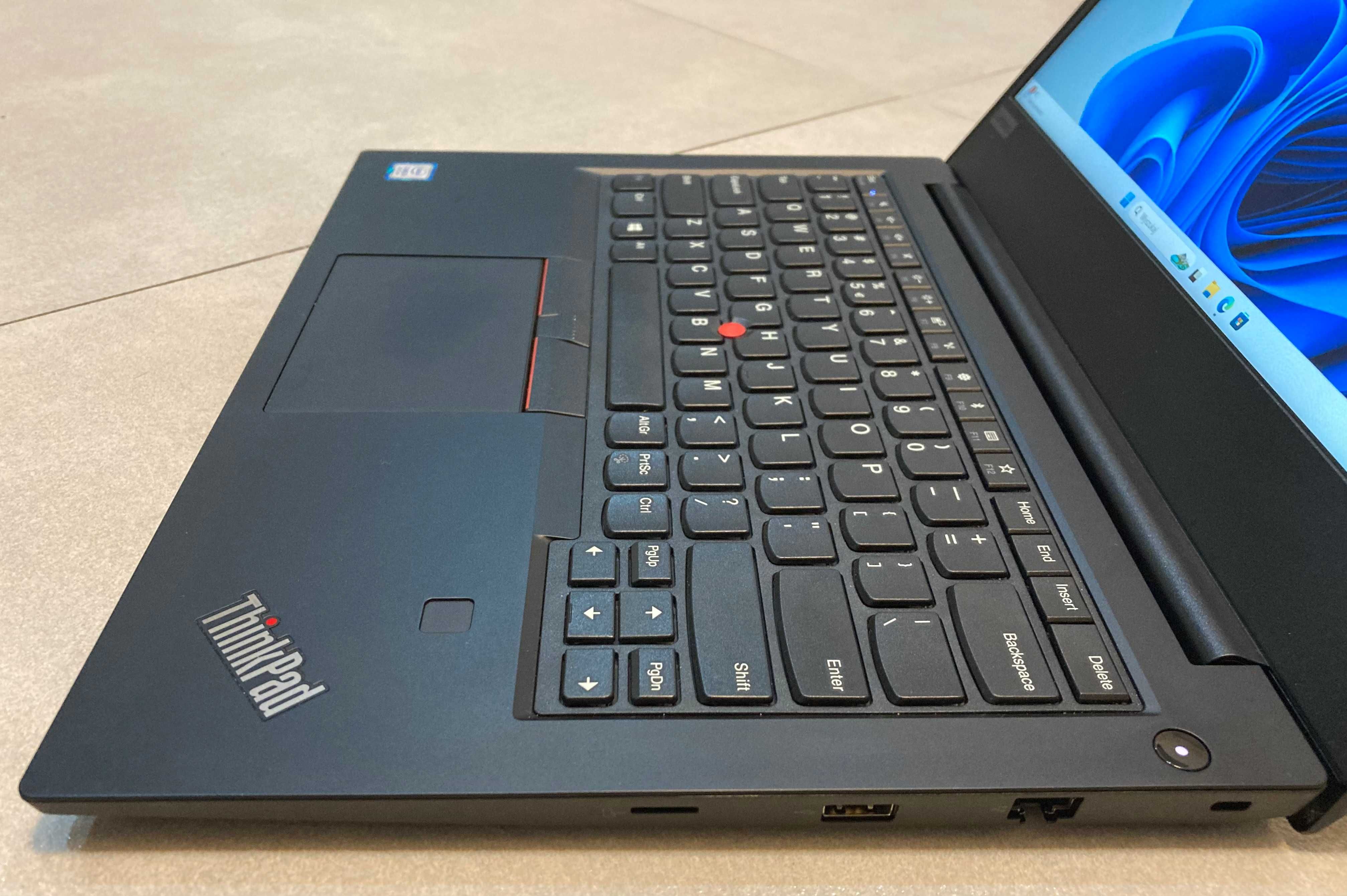 JAK NOWY ! Nowoczesny Lenovo ThinkPad 8gen 14" FullHD 1920x1080 i5 SSD