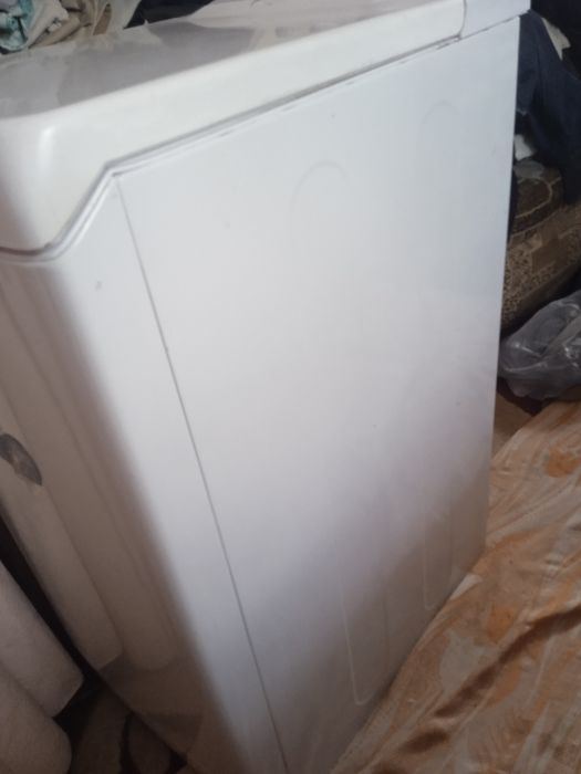 Продам стирмаш аристон