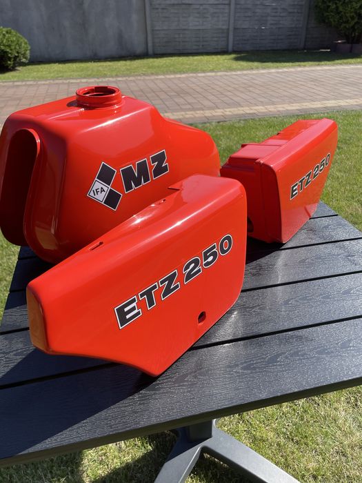 Zbiornik bak MZ ETZ 125/150/250/251/301