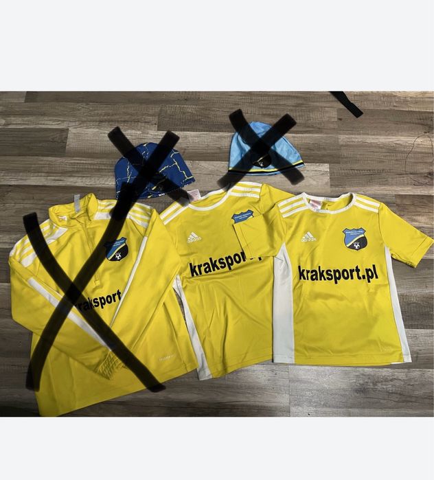 Koszulka/ szalik Akademia Piłkarska Wieliczka /1 szt