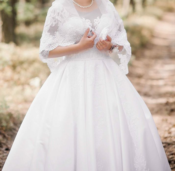 Весільна сукня!!!