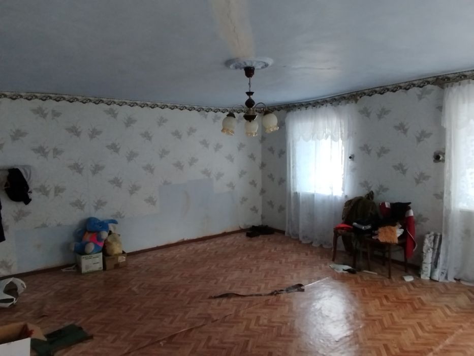 Продам будинок  в смт Миколаївка Одеська область