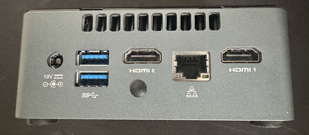 Komputer PC Intel NUC 7 Intel Celeron J4025 /4GB/120GB