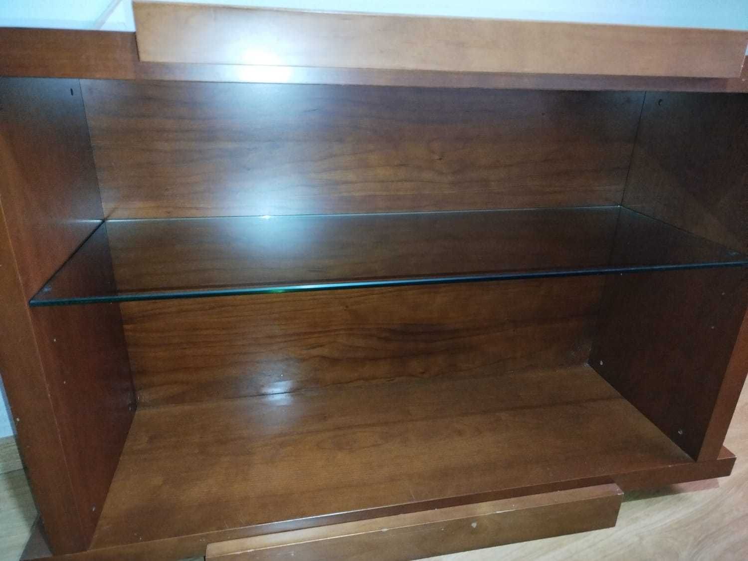 Móvel de TV em Cerejeira