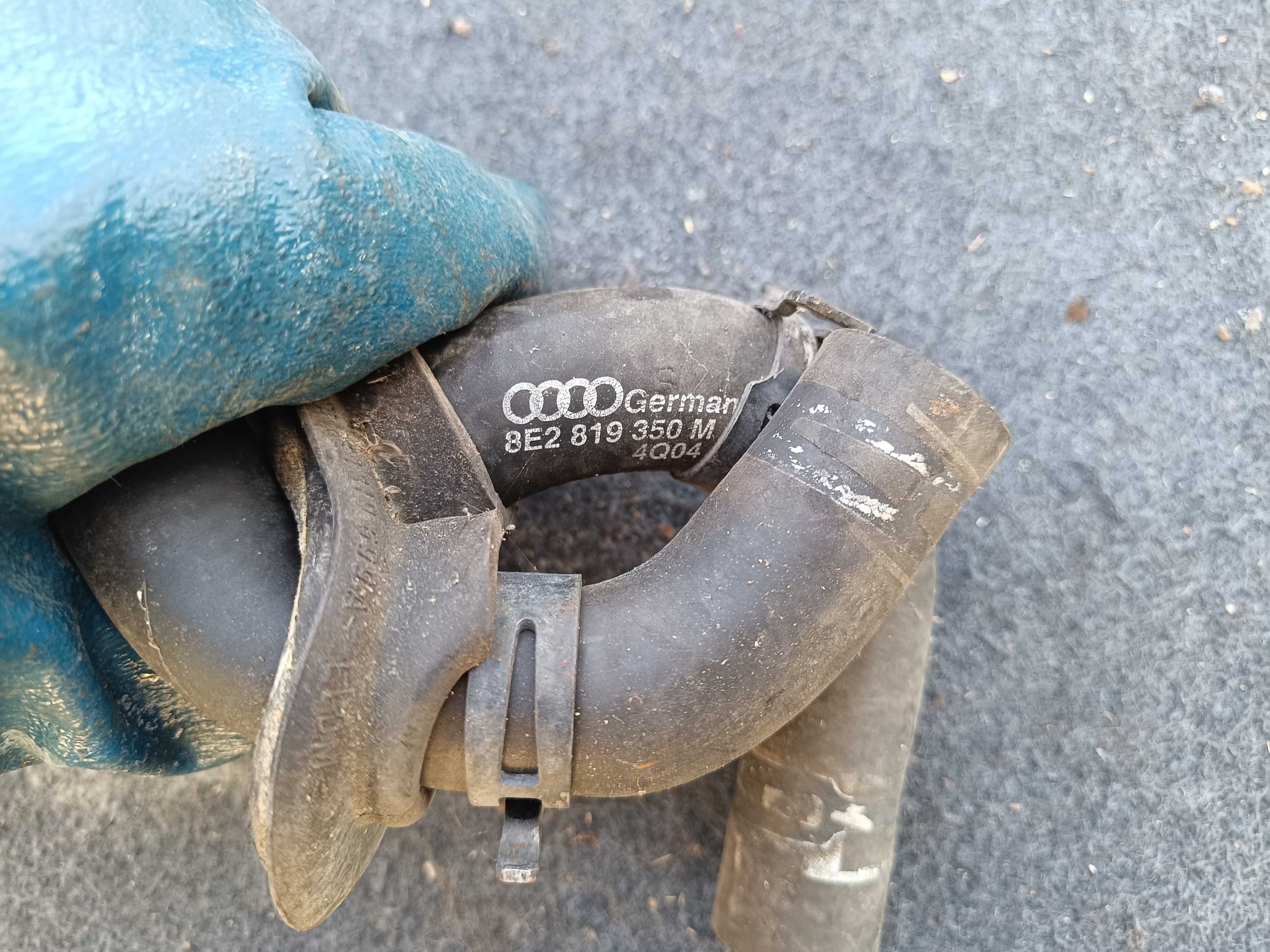 Przewody, wąż wody AUDI A4 B7 2.0 TDI 2.5 TDI