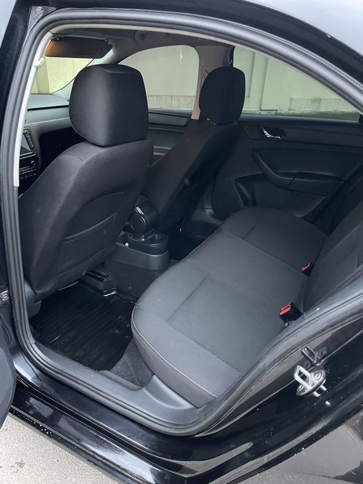 Продам Skoda Rapid 1.2 TSI