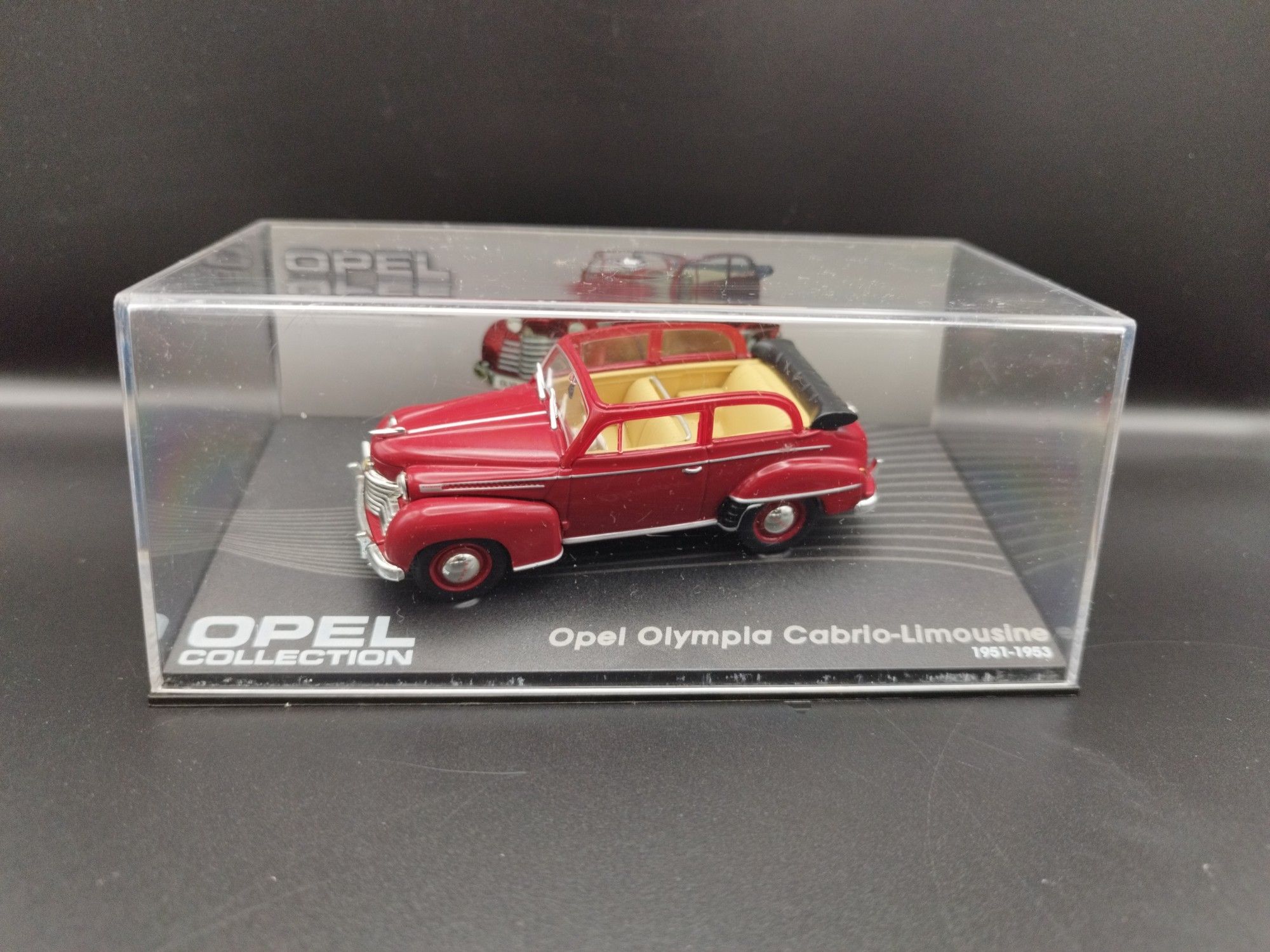 1:43 Opel Collection 1951-53 Opel Olympia Cabrio-Limousine model