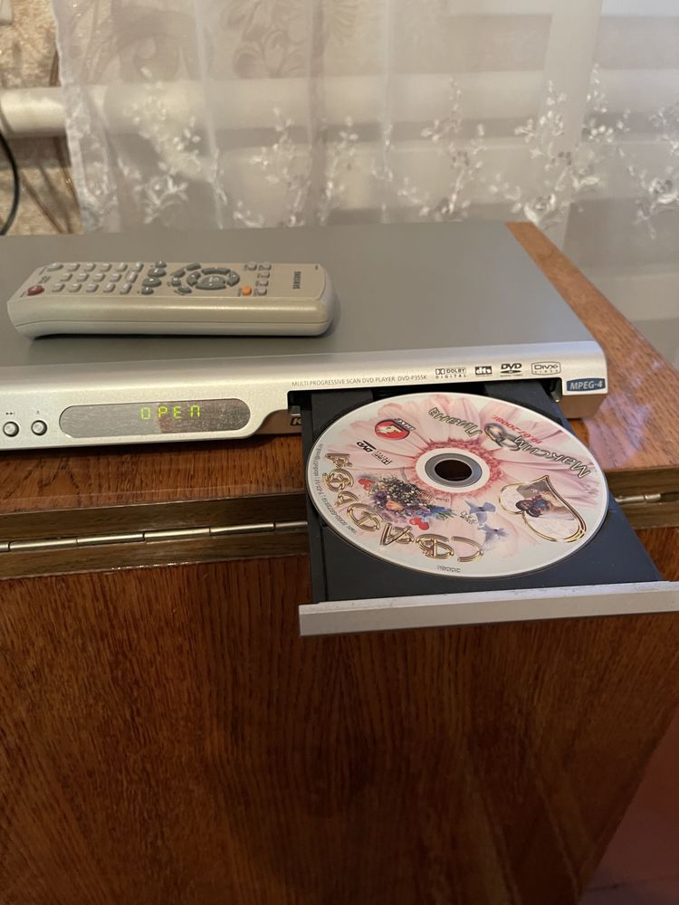 DVD проигрыватель Samsung P355K
