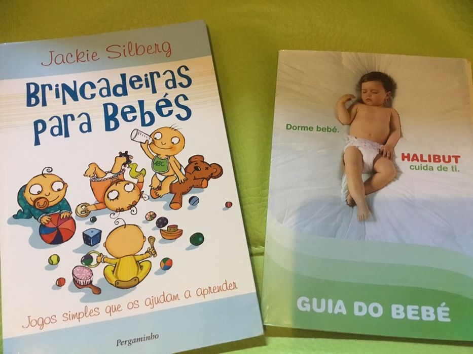 Livros, meias, ursinho botija artigos bebé