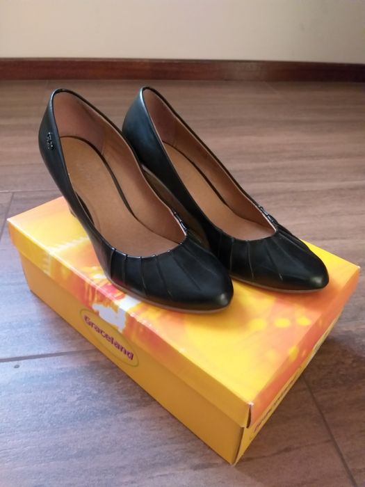 Buty na koturnie rozm. 37