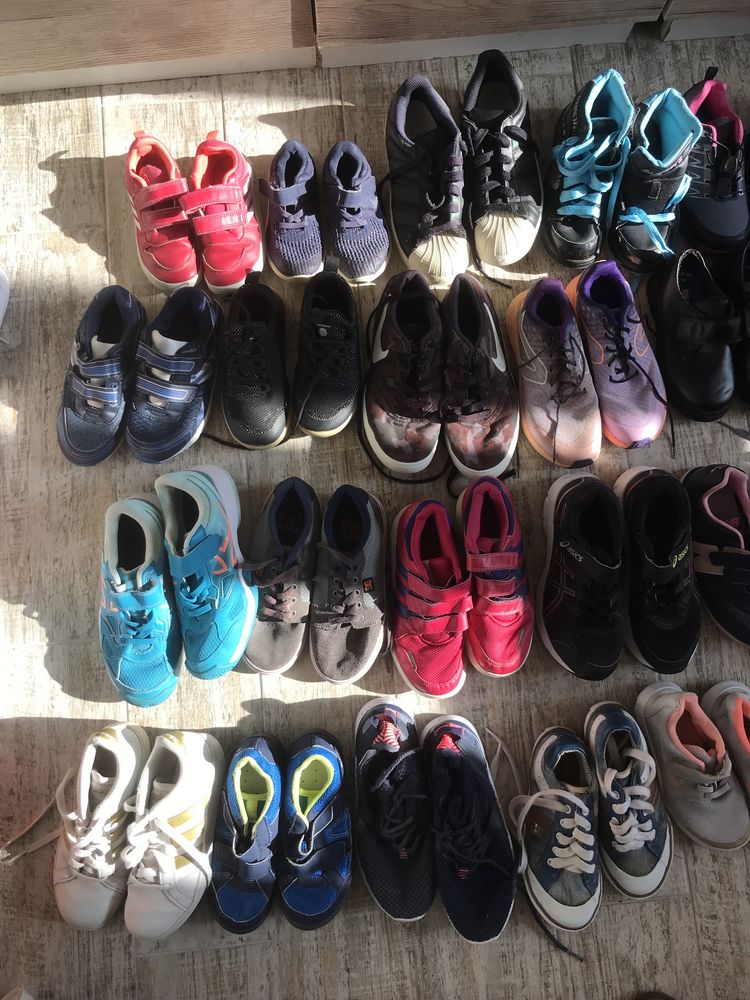 Дитяче оригінальне взуття оптом з Єропи 90пар опт Nike Adidas Asics