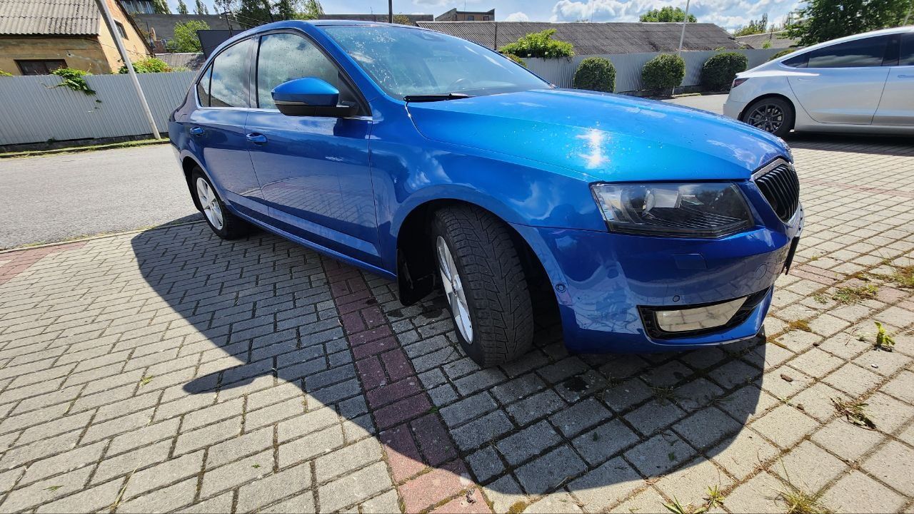 Skoda oktavia A7 седан  2014