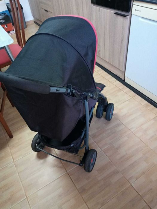 Carrinho de bebe em bom estado