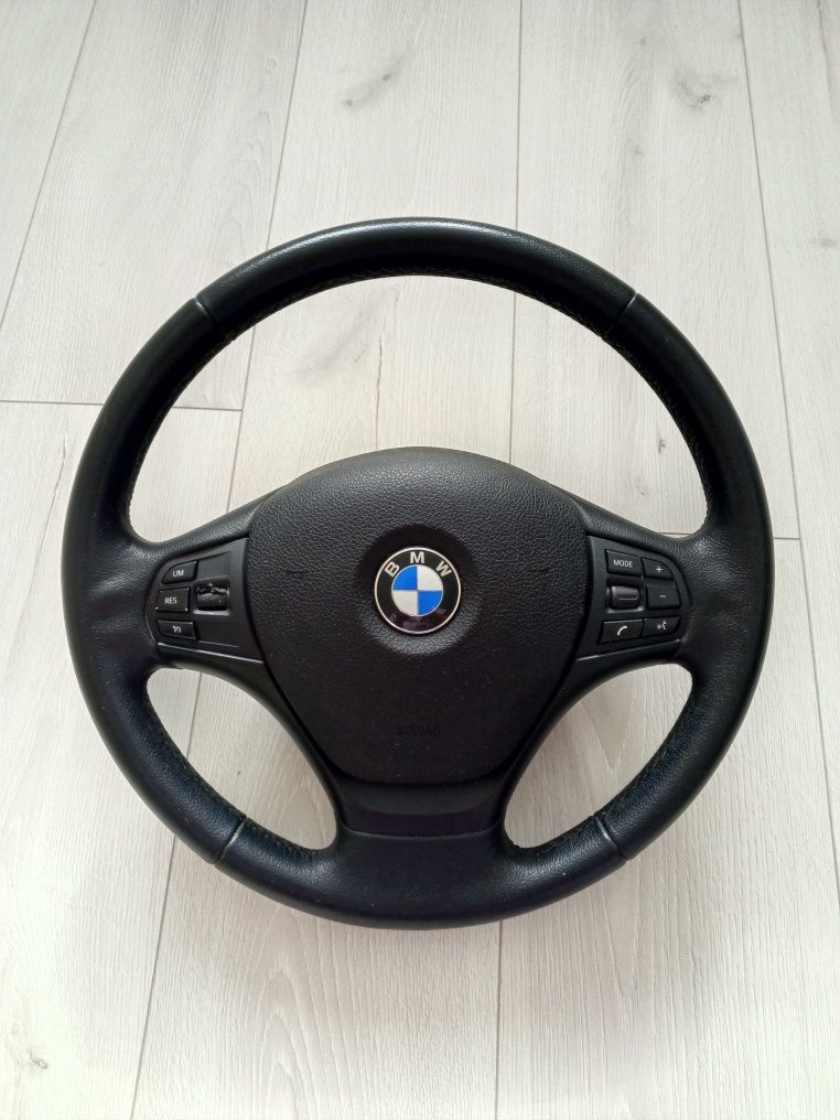 Шкіряний руль BMW F30,31,32,33,34