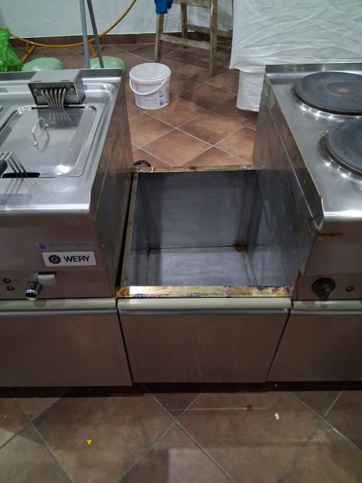 Grill elektryczny,frytkownica,patelenia,kuchnia ciag gastronomiczny