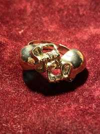 Regulowany pierścionek czaszka złoto