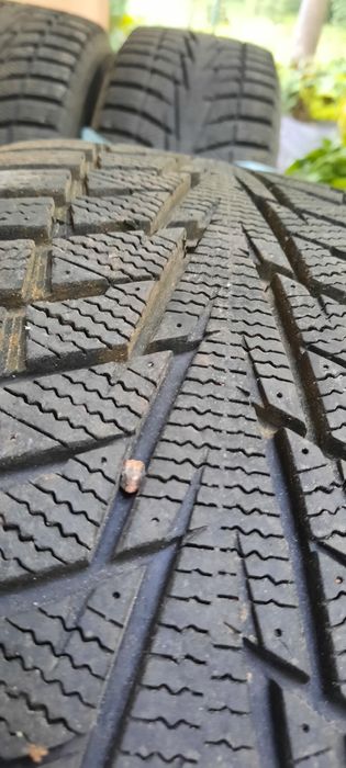 Шини  Hankook winter i*cept  X R17  225/60