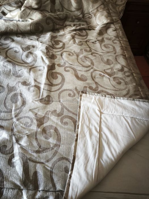 Manta cama casal dourado envelhecido