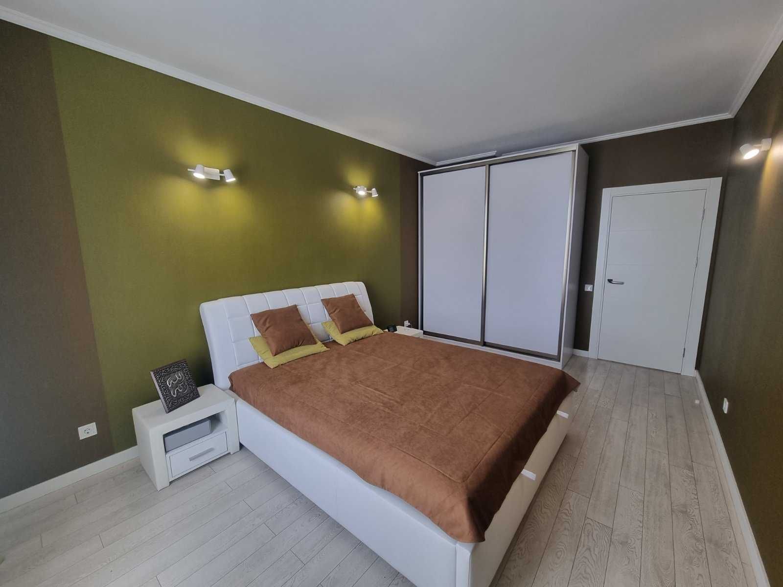 без комісії продам 2 кім кв. вул. Солом"янська 20 а