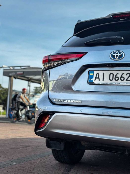 Toyota Highlander Premium 2021