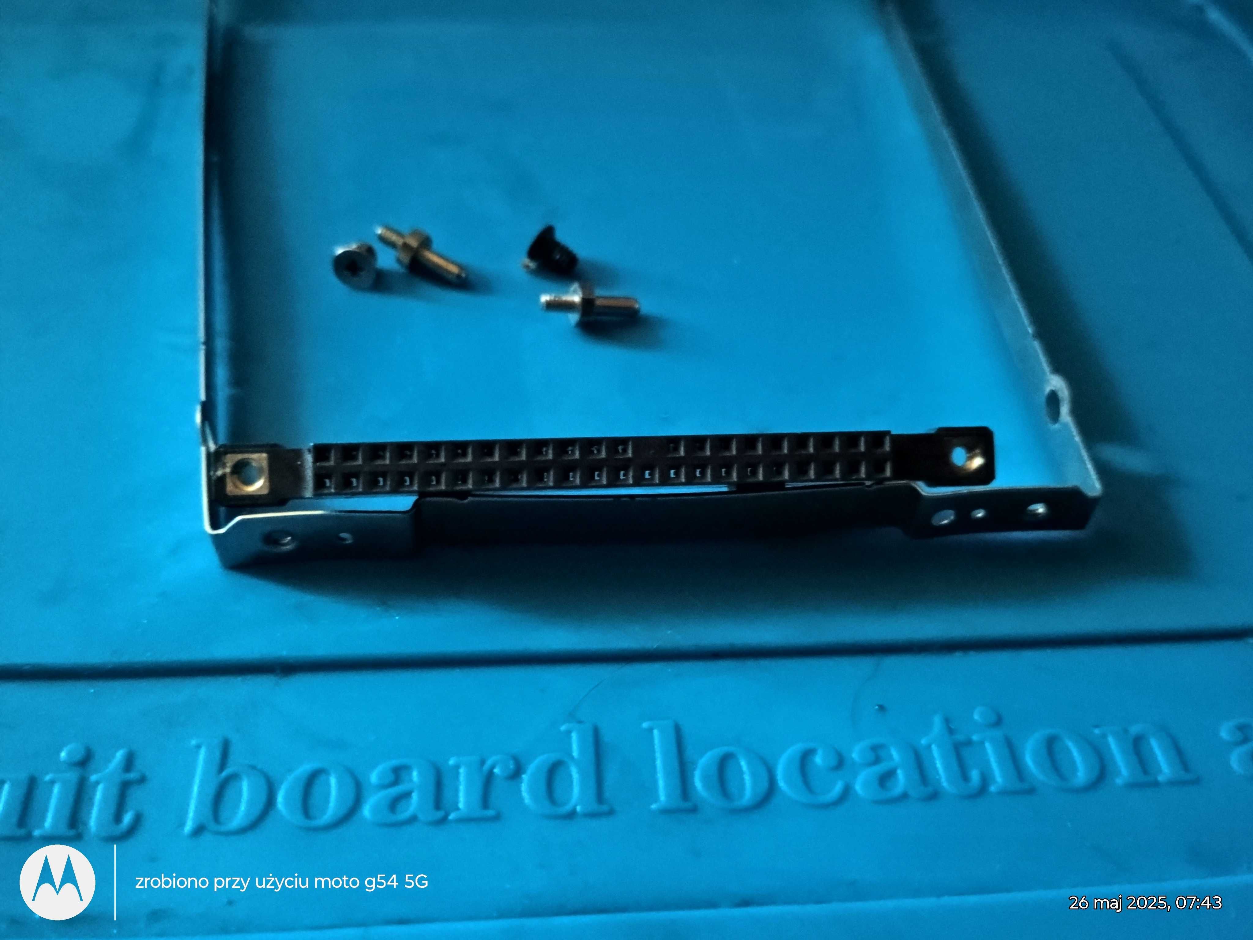 ATA/PATA sanki mocujące HDD do laptopa