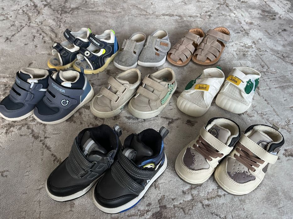 Дятячн взуття в ідеальному стані