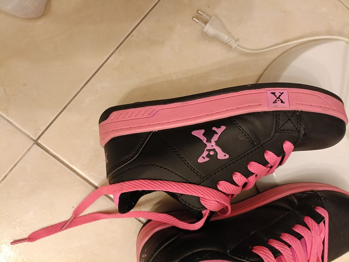 Sapatilhas com rodas