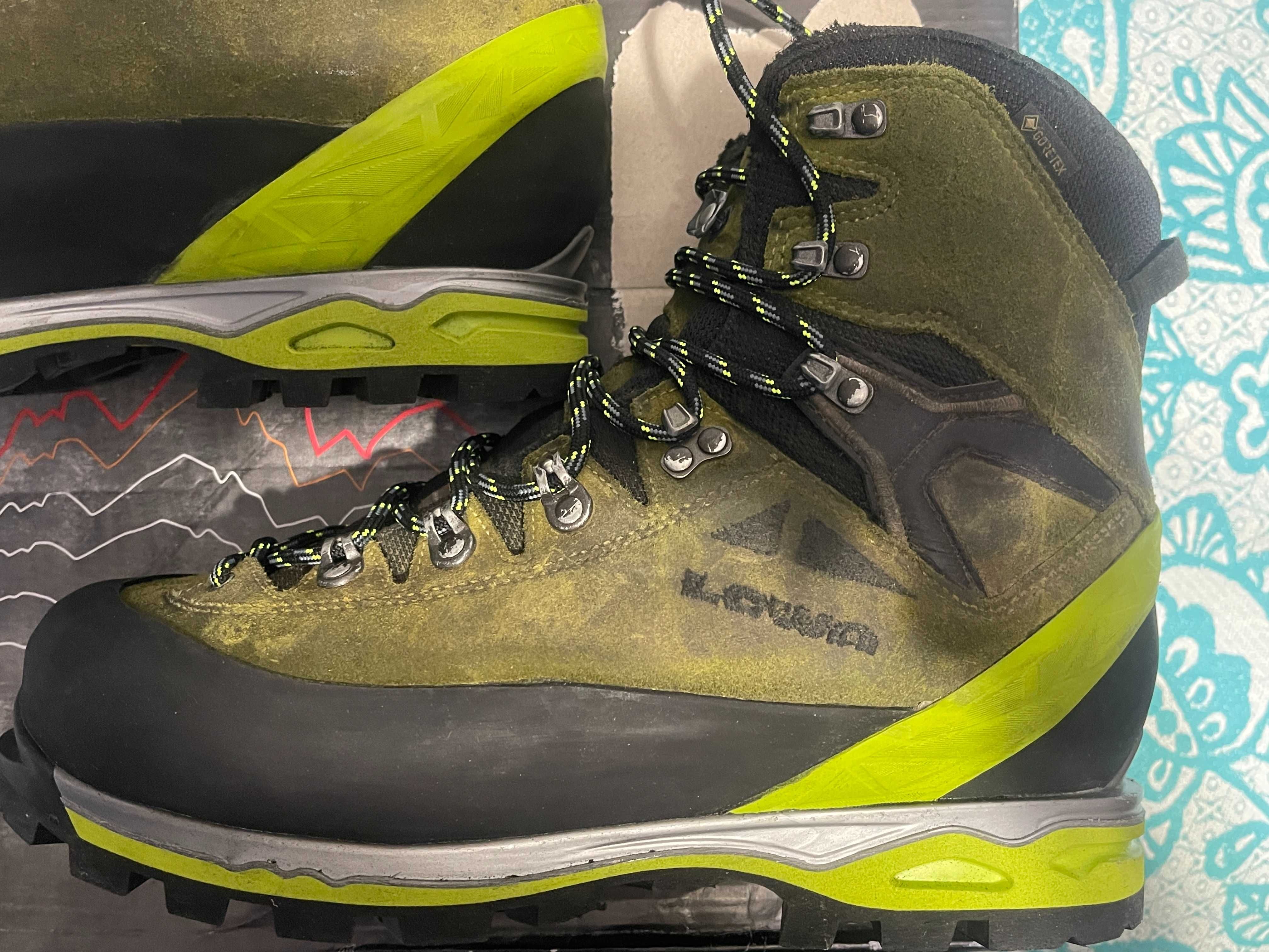 Трекинговые  ботинки Lowa Alpine Expert GTX