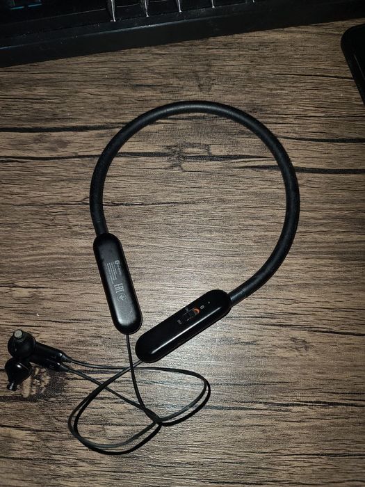 Навушники Samsung Bluetooth