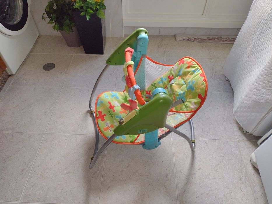 Baloiço de bebé com 2 velocidades