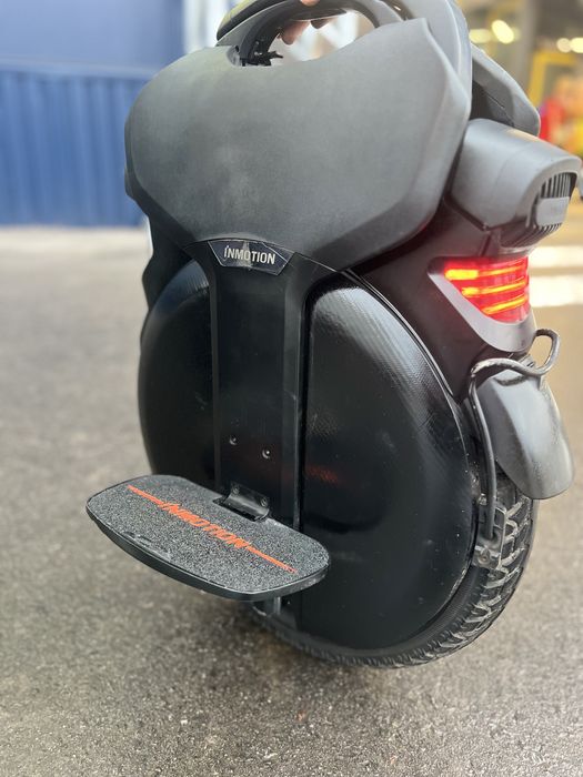 Моноколесо Inmotion V11